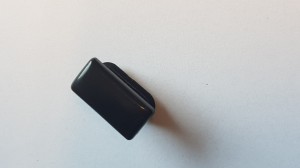 Zaślepka plastikowa płaska czarna 30x10x0,8-2