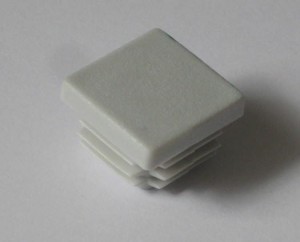 Zaślepka plastikowa płaska szara 20x20x1,5