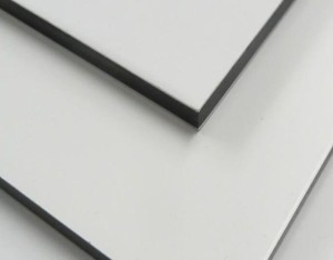 Płyta plabond, 3mm, mat/czarny jednostronny, foliowany jednostronnie.