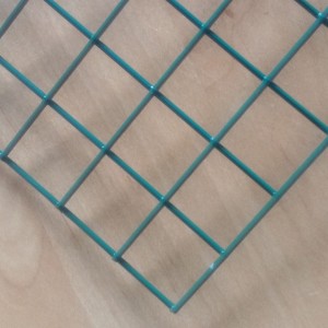 Siatka zgrzewana zielona panel 500x500 mm ,2mm    
